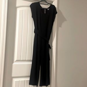 Old navy, size M, worn once, black jumpsuit